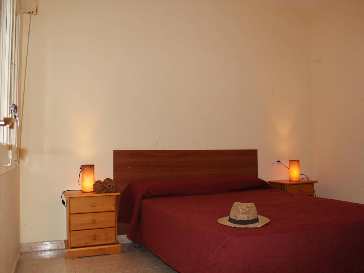 Apartamento entero, Apartamento acogedor a 100m de la playa en Llançà, con Wifi y renovado in Llansá, Alt Empordà