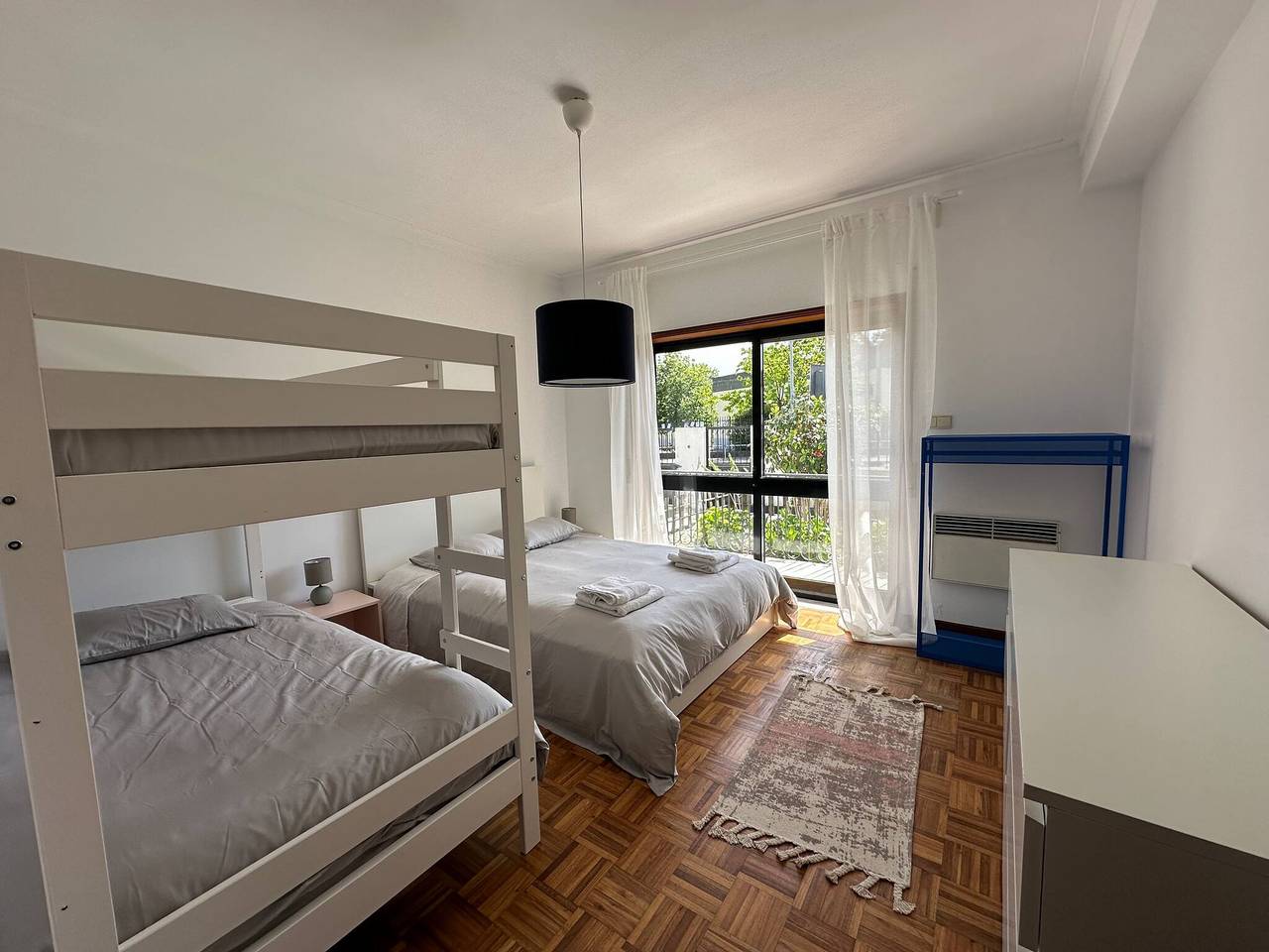 Casa de una sola planta con patio in Canidelo, Distrito de Porto