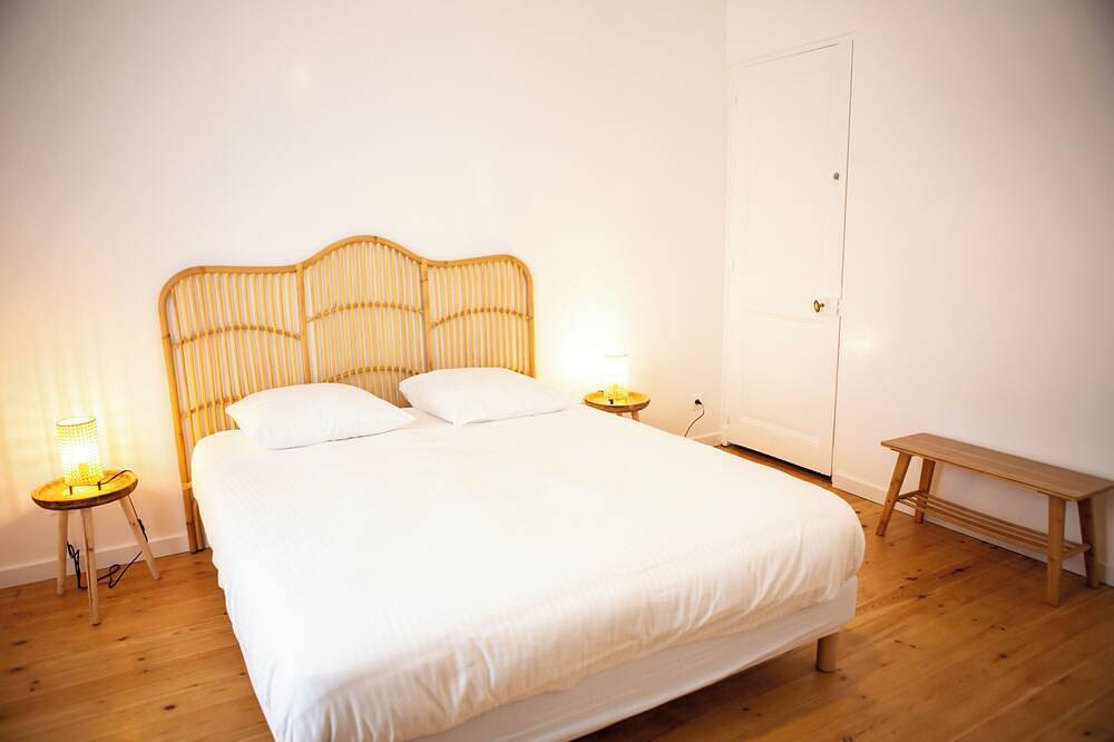 \"Chez Mami\" 3 star house 8 pers quiet City and train station on foot in Caen, Caen region