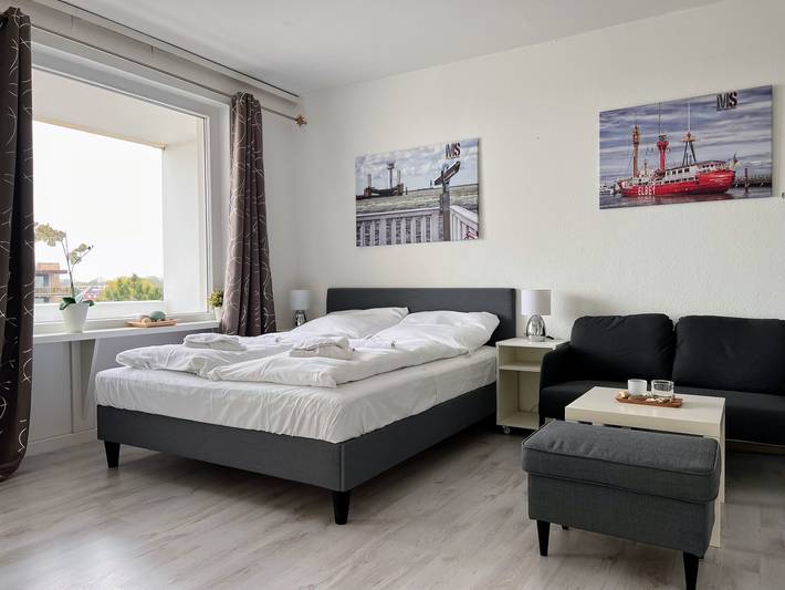 Strandhaus für 3 Personen, mit Sauna und Balkon sowie Seeblick und Pool in Döse