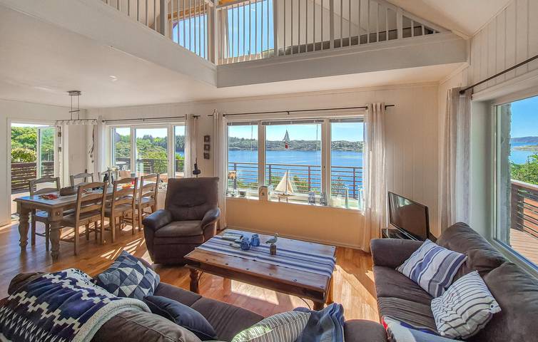 Ferienhaus für 10 Personen, mit Terrasse und Garten, kinderfreundlich in Sveio - 4