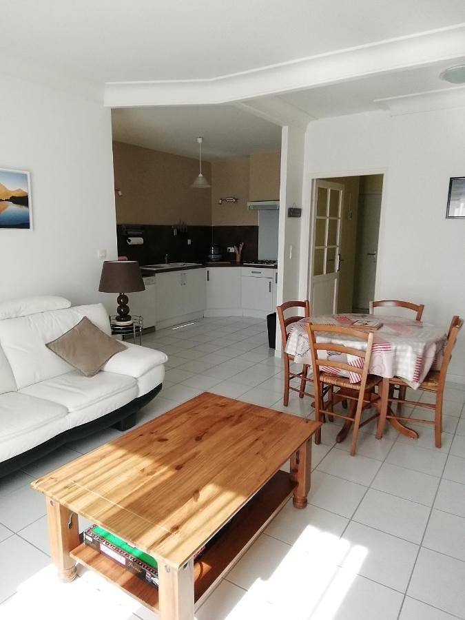 Location de vacances pour 5 personnes, avec jardin à Ogeu-les-Bains - 2