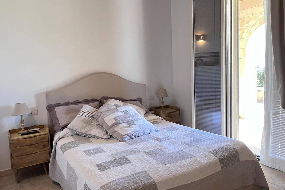 Villa Mary mit großem Garten und Zugang zum Schwim in Alezio, Golf von Tarent
