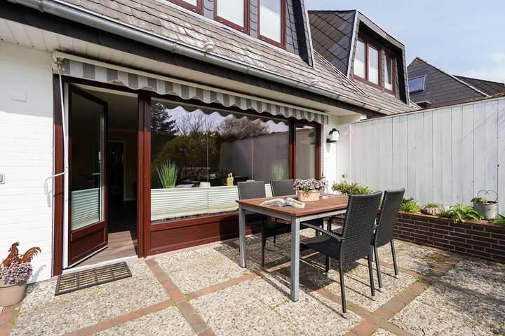 Ganze Wohnung, 3-Zimmer App. für 4 Pers. mit Terrasse, Pkw-Stellplatz, Wlan, Haustiere erlaubt. in Nordfriesische Inseln (Schleswig-Holstein) (Schleswig-Holstein), Sylt (Gemeinde)