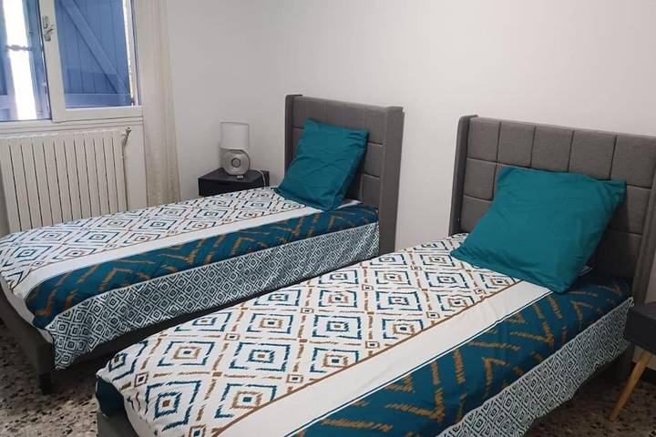 Location de vacances pour 6 personnes, avec jardin et vue, animaux acceptés à La Garde - 3