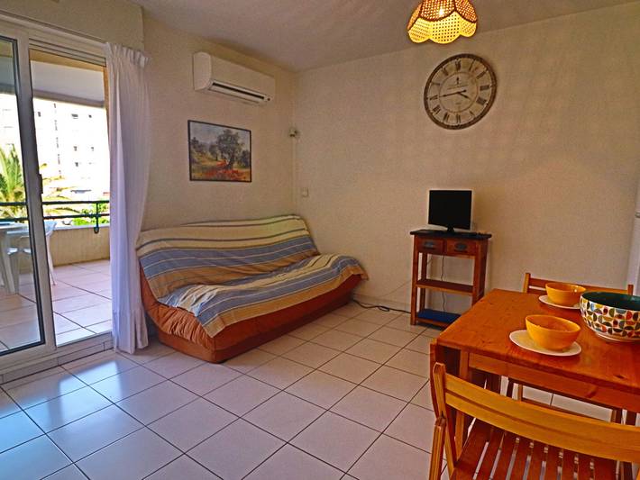 Gîte pour 4 personnes, avec terrasse, animaux acceptés dans Plage Lazaret - 3