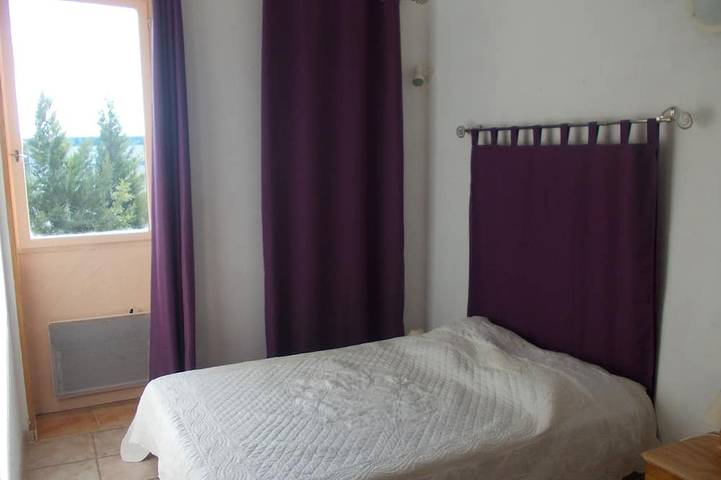 Gîte pour 4 personnes, avec piscine et jardin à Le Pontet - 2