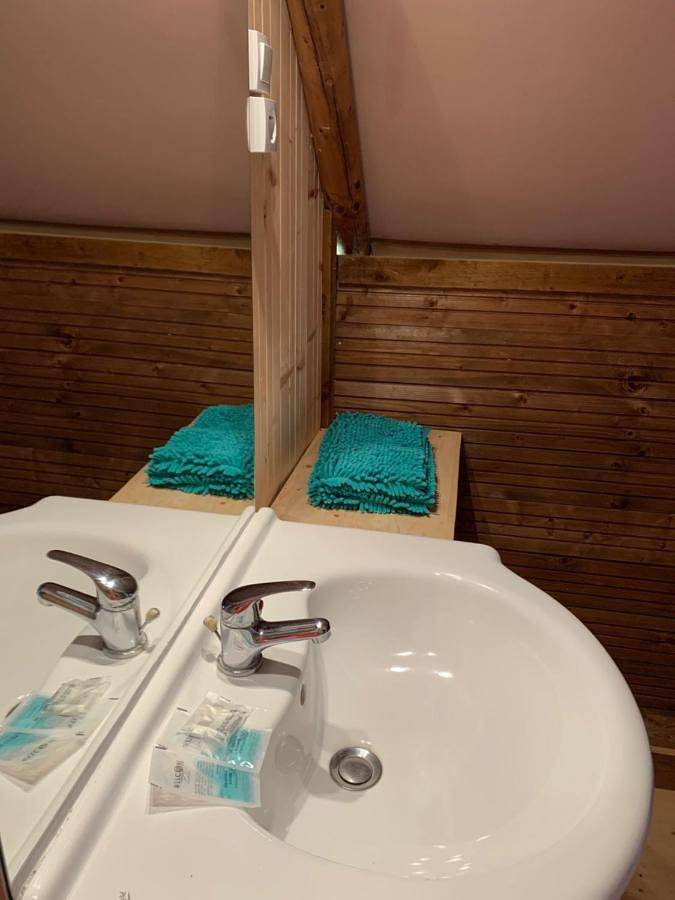 Gîte pour 4 personnes, avec jardin ainsi que piscine et vue à Arc-et-Senans - 3