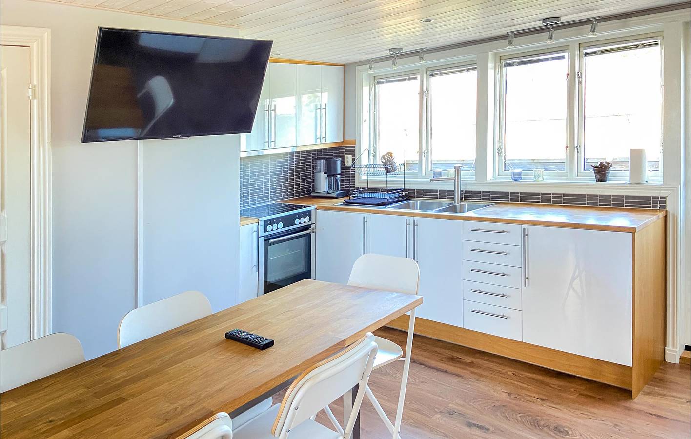 Ganze Ferienwohnung, Ferienwohnung für 6 Personen mit Garten in Länna (Gotland), Visby
