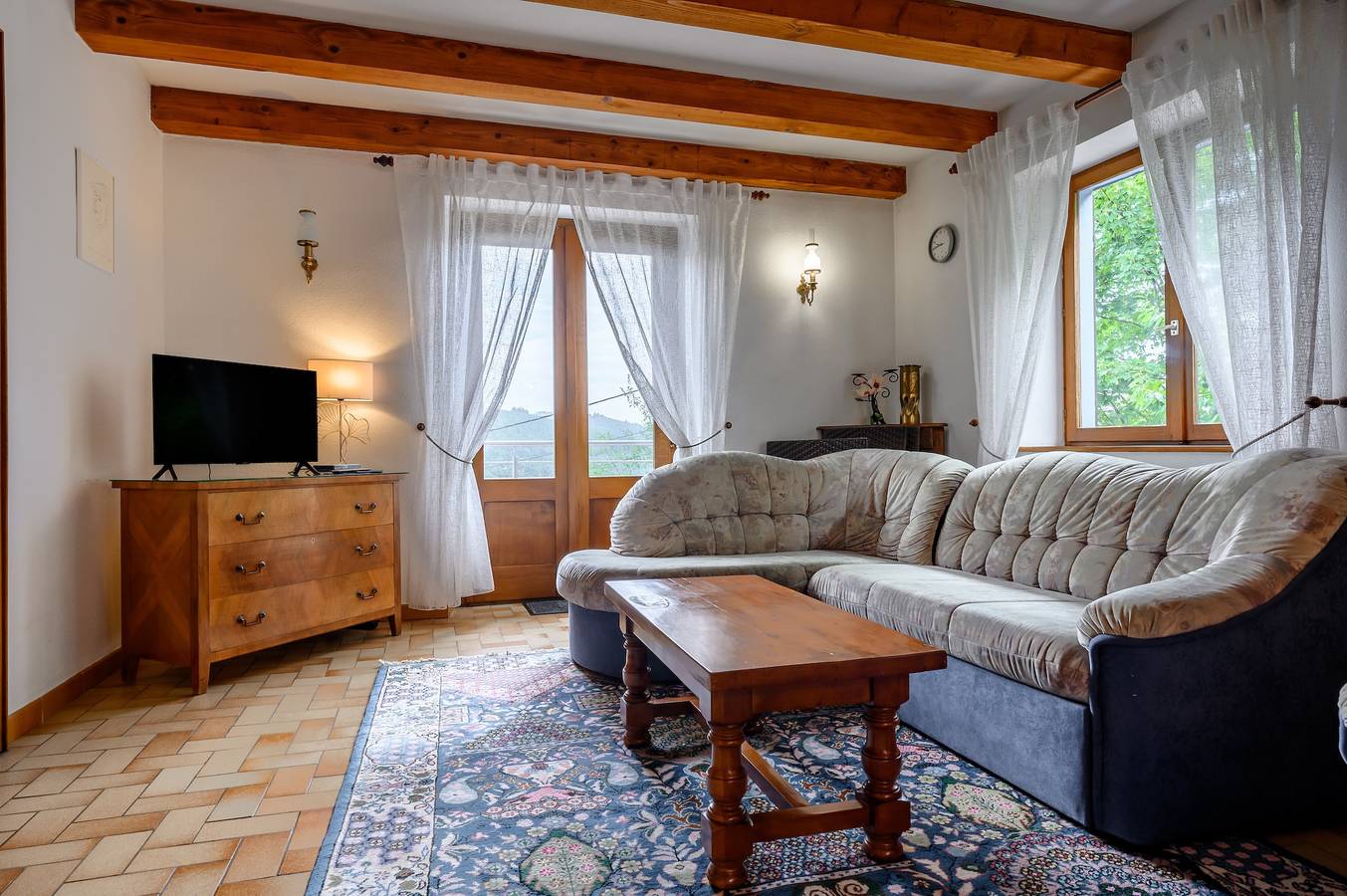 Appartement entier, Appartement « Le Bouleau - Gîte Les 4 Vents » avec vue montagne, jardin partagé et Wi-Fi in Thannenkirch, Parc naturel régional des Ballons des Vosges