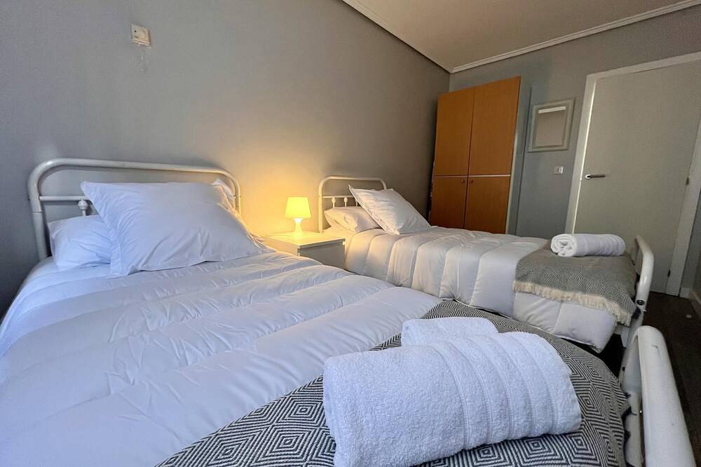 Entire apartment, Renovated apartment in the town of Comillas in Comillas, Cantabrian Coast
