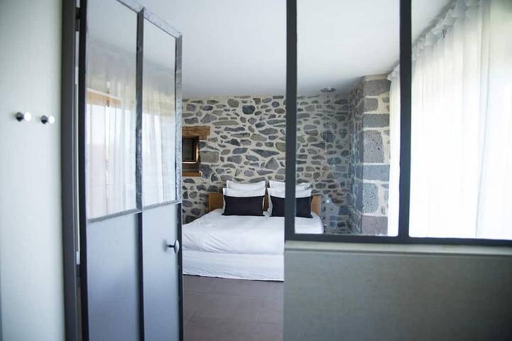 Holiday home for 15 people, with balcony and garden - 1