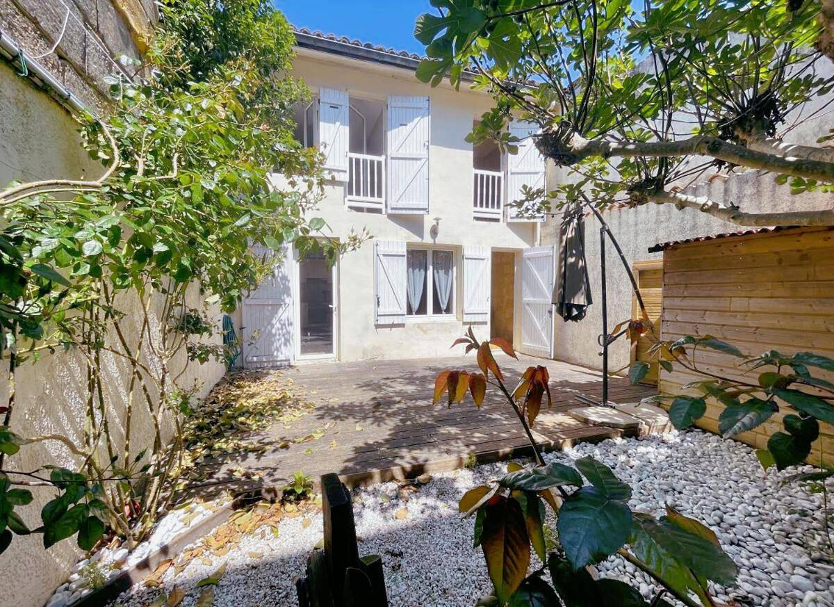 Two-Bedroom House in Bordeaux, Bordeaux und Umgebung