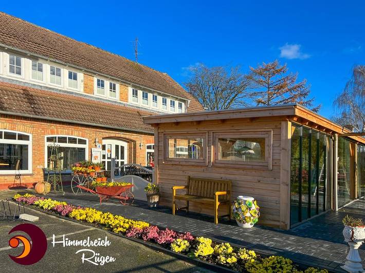 Ferienhaus für 2 Personen, mit Terrasse und Whirlpool sowie Garten und Sauna in Zirkow