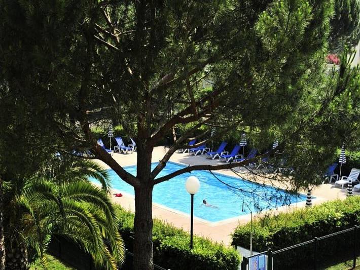 Gîte pour 4 personnes, avec terrasse et piscine, animaux acceptés à Mandelieu-la-Napoule - 2