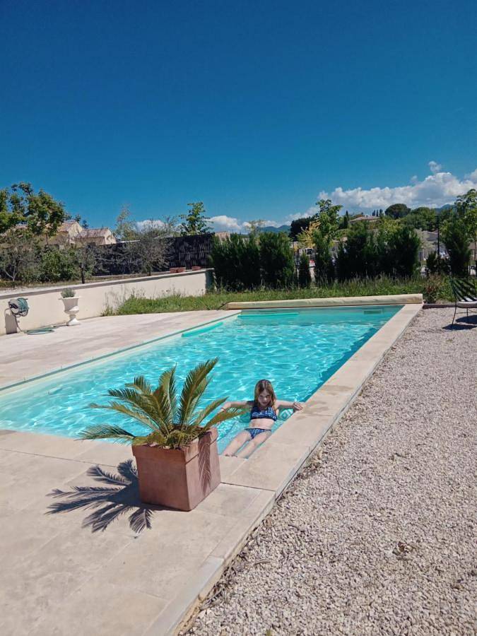 Villa pour 6 personnes, avec vue ainsi que terrasse et piscine, animaux acceptés à Vaison-la-Romaine - 2