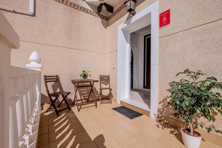 Casa rural para 6 personas, con piscina y jardín en San Miguel de Salinas - 3