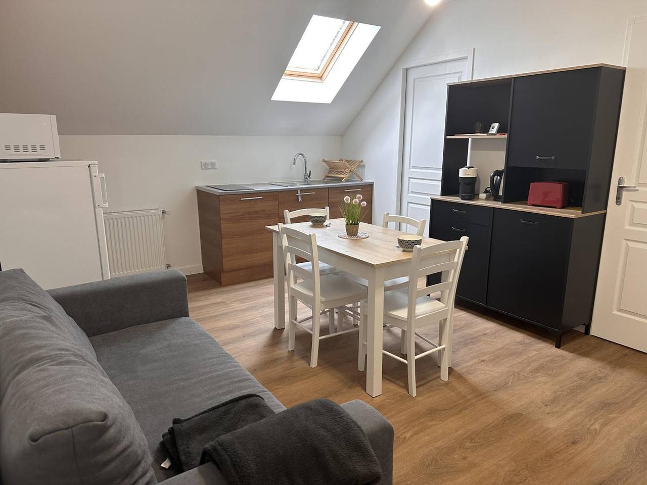 Authentisches Bauernhof Gîte mit Wlan und Haustiere Erlaubt in Saint-Bonnet-de-Four, Montluçon und Umgebung