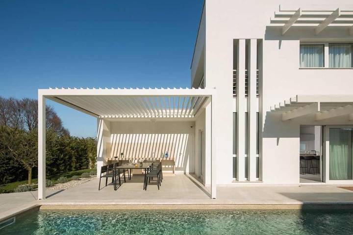 Villa pour 4 personnes, avec terrasse et piscine, animaux acceptés à Funtana - 3