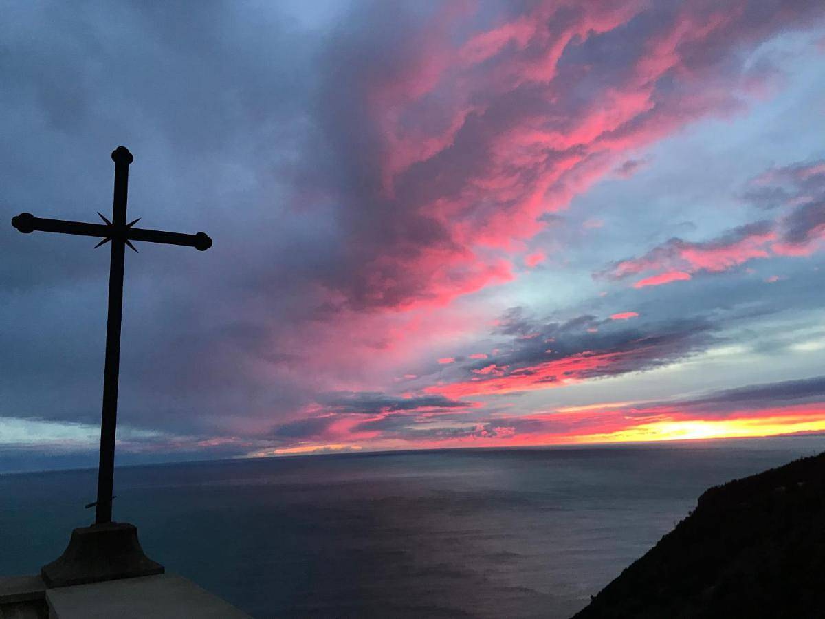 Tramonto sul Mare in Costa di Framura, Framura