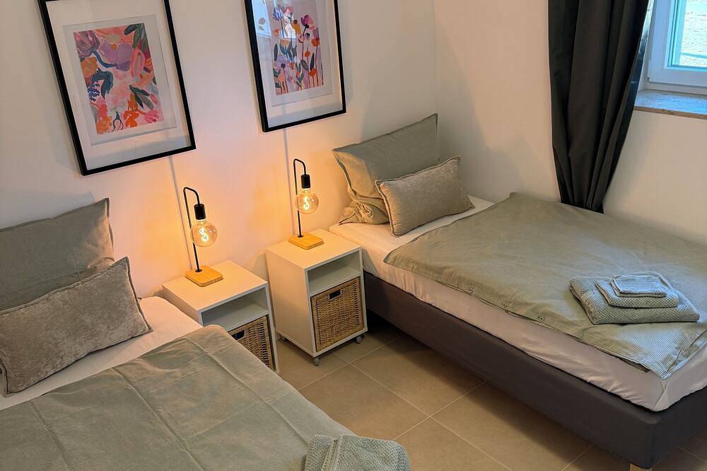 Ganze Wohnung, Wohlfühl-Apartment mit schöner Terrasse | 2 Zimmer in Berlin-Köpenick in Treptow - Köpenick, Berlin
