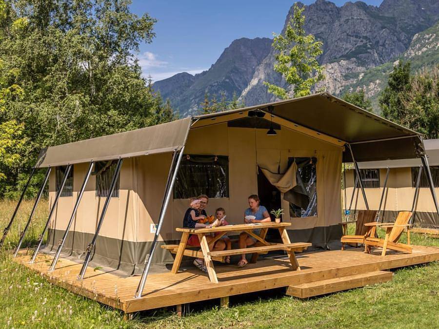 Camping Rcn Belledonne - Tienda de lona y madera 6 personas - Tienda de campaña Glamping Verney in Le Bourg-d'Oisans, Parque Nacional de los Ecrins