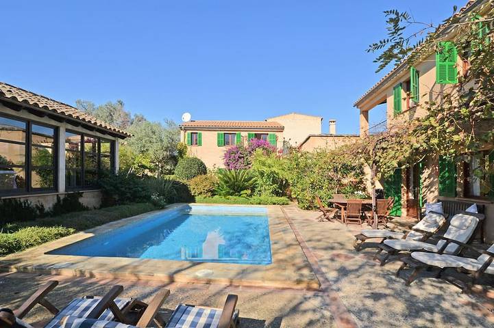 Holiday home for 12 people, with garden - 1
