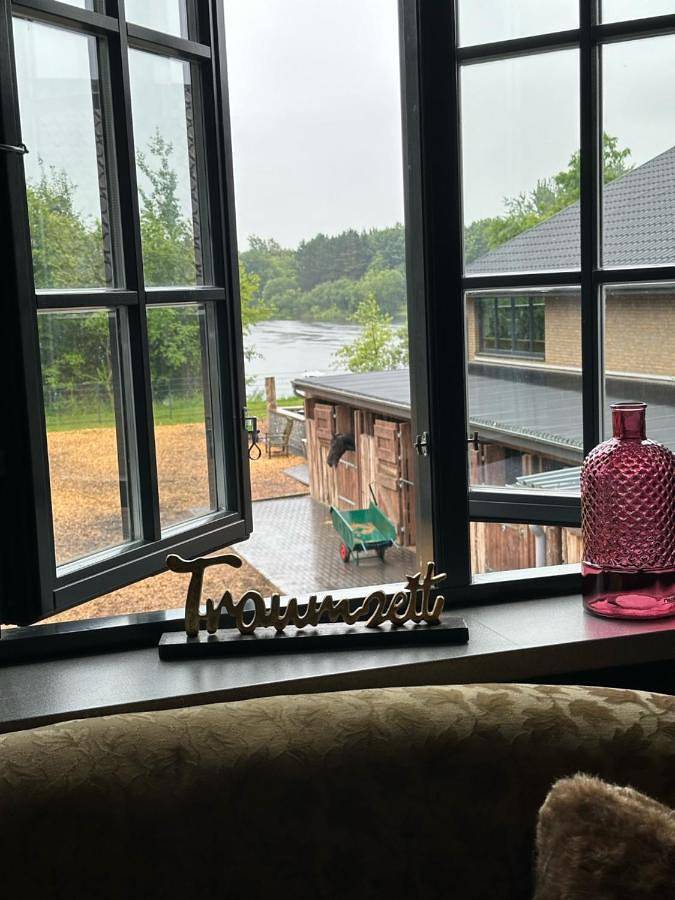Ferienwohnung für 3 Personen, mit Balkon und Terrasse sowie Garten und Ausblick