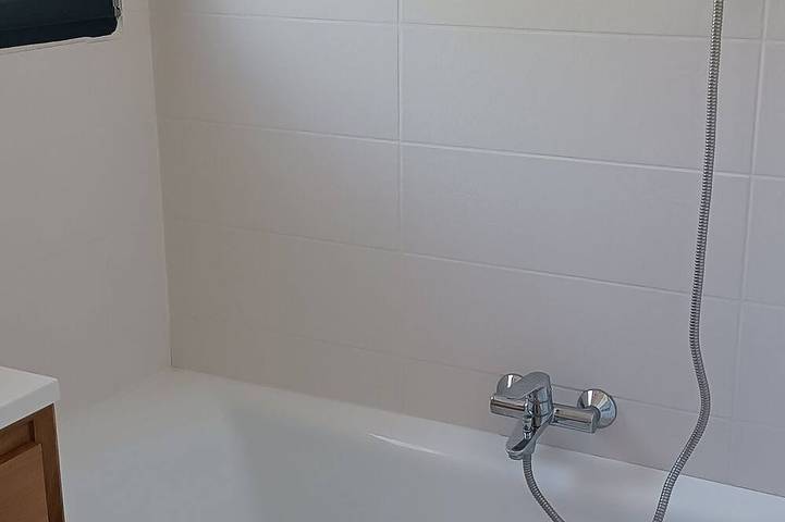 Chambre d’hôte pour 4 personnes à Nans-les-Pins - 3