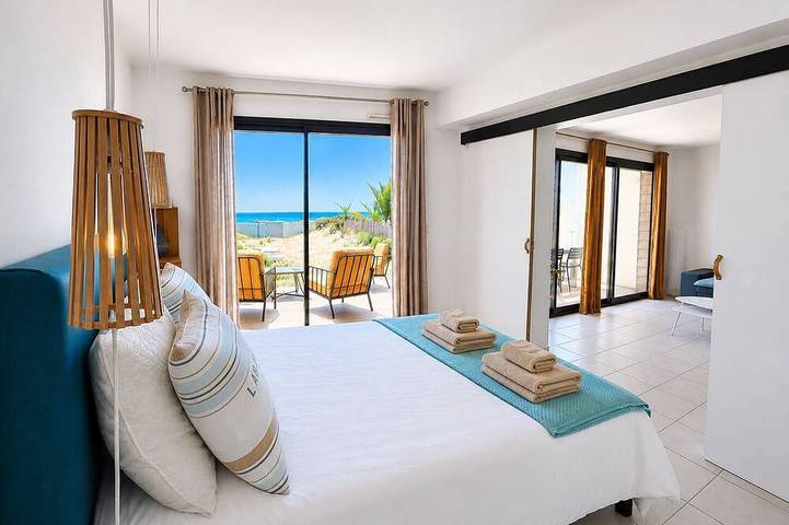 Entire apartment, Carnon Beach Sand : The Beach as Your Garden in Carnon-Plage, Mauguio