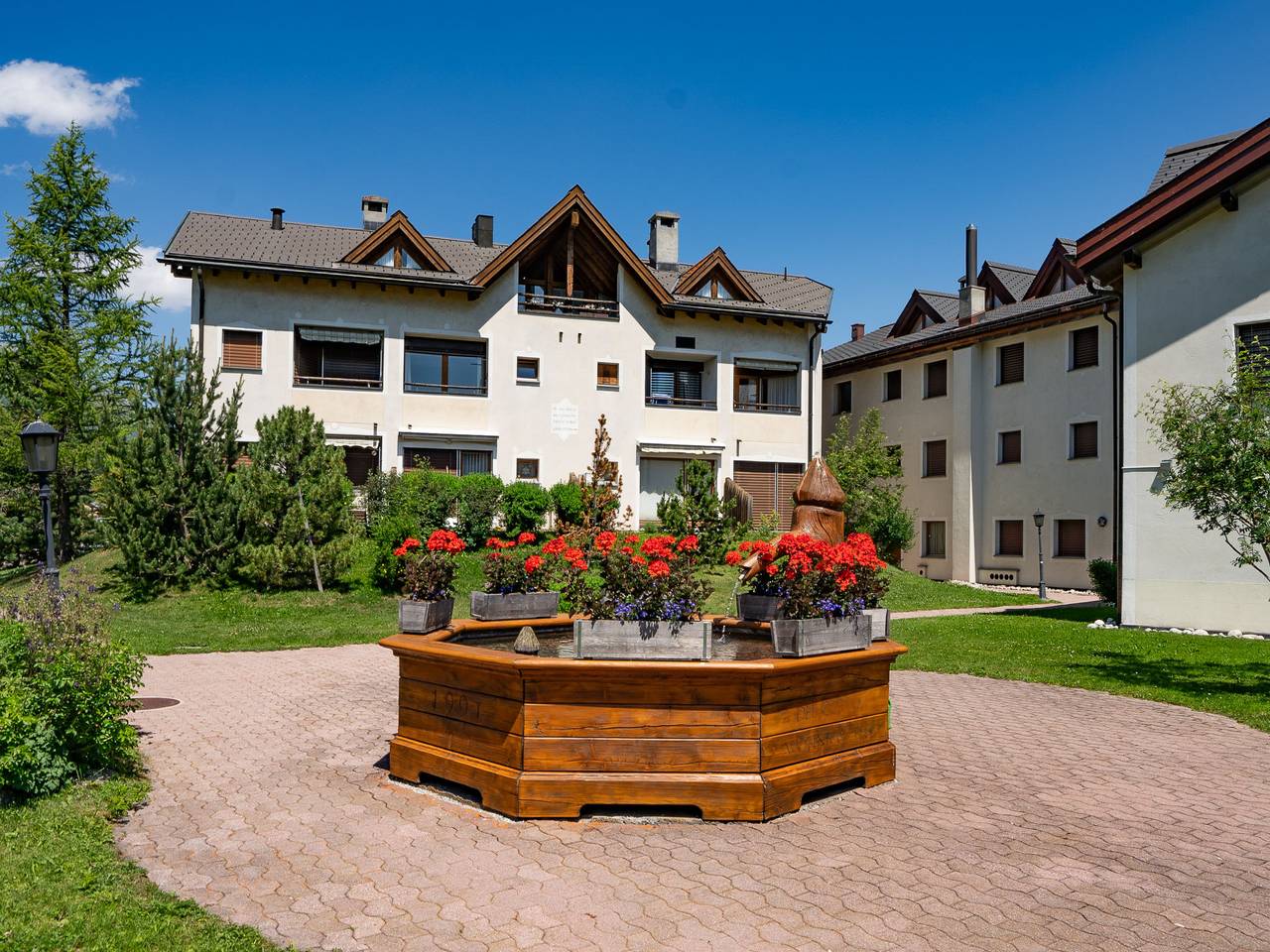 Ganze Wohnung, Chesa Narcissa F4 in Celerina, Sankt Moritz