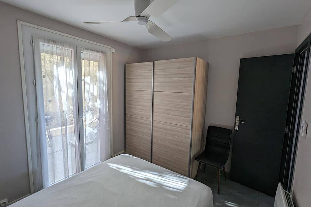 Appartement entier, Appartement 3 pièces tout confort. Plage à 70 m.  belle terrasse, Wifi gratuit in La Franqui, Leucate