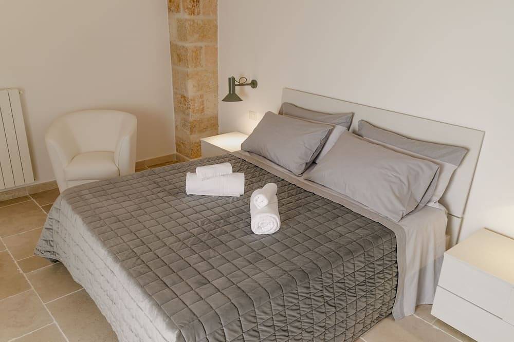 Entire apartment, [Apulialux] Marietta Luxury House - Historic Center in Brindisi, Salento