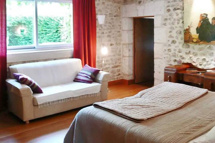 Location de vacances pour 8 personnes, avec jardin, animaux acceptés à Bellon - 3