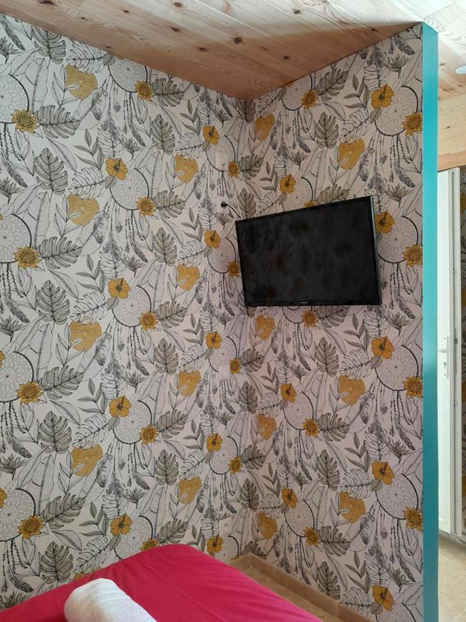 Location de vacances pour 2 personnes, avec jardin et vue à Bertric-Burée - 2