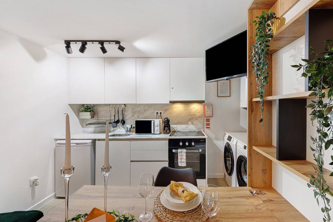 Ferienhaus 'Cantinho Da Lapa' mit privater Terrasse, Wlan und Klimaanlage in Cedofeita, Porto