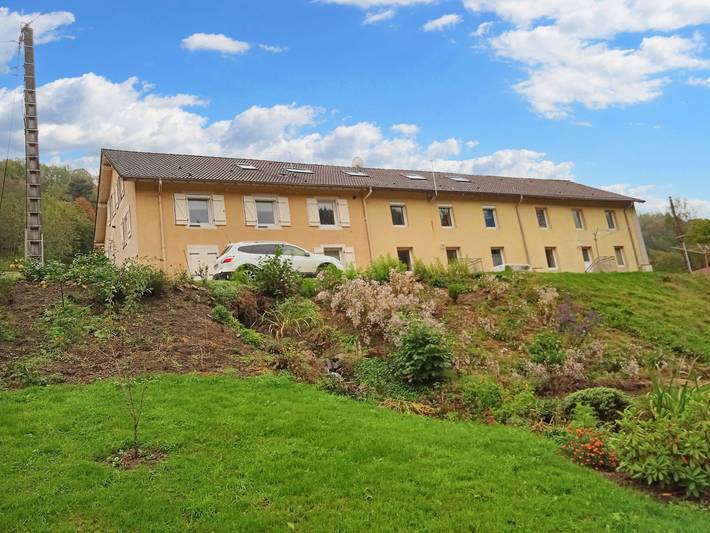 Appartement de vacances pour 4 personnes, avec jardin