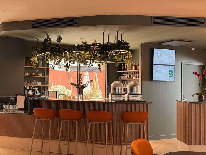 Hôtel pour 4 personnes, avec terrasse et vue