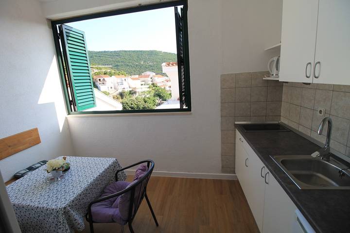 Gîte pour 3 personnes, avec balcon/terrasse dans Neum - 2