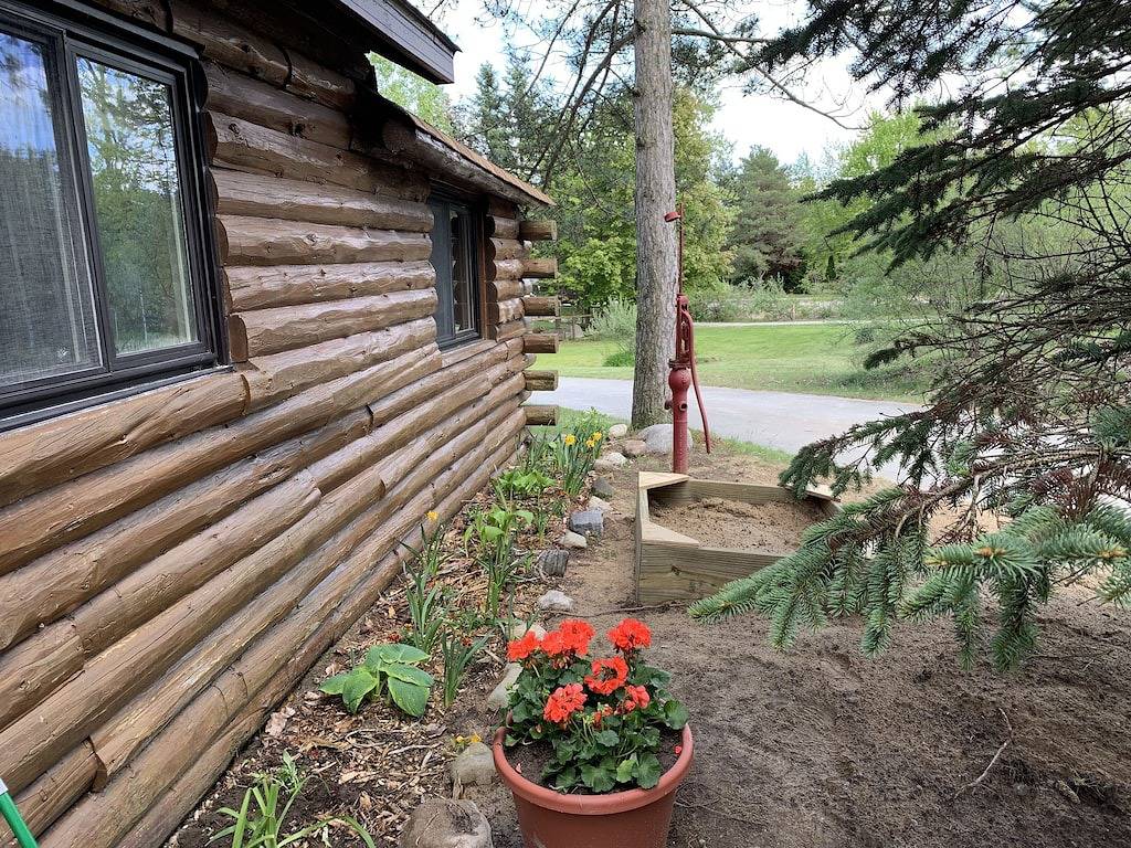 Glamping for 8 Guests in Lake Huron, Michigan