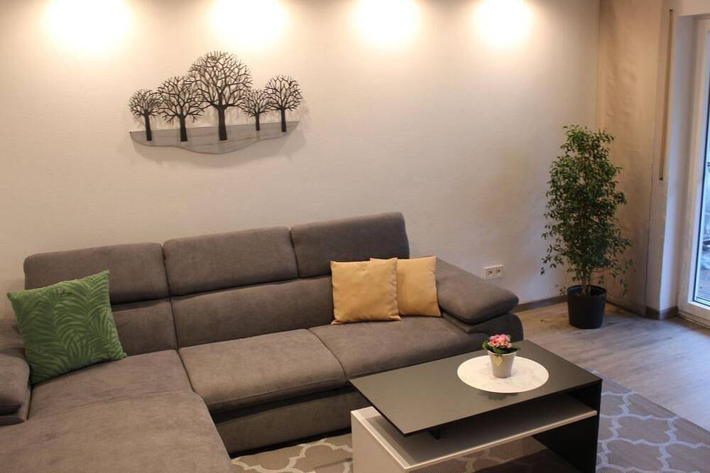 Ganze Wohnung, Ferienwohnung Inge - Appartement/Fewo, Dusche, Wc, Erdgeschoß/Parterre in Bruchweiler-Bärenbach, Landkreis Südwestpfalz