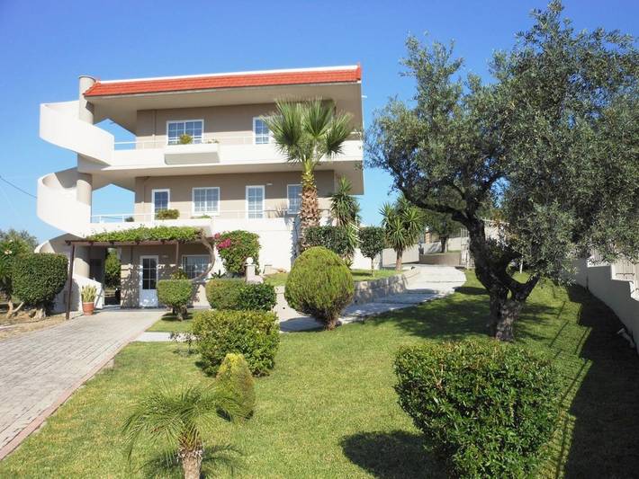 Ferienwohnung für 4 Personen, mit Ausblick und Garten in Afantou - 3