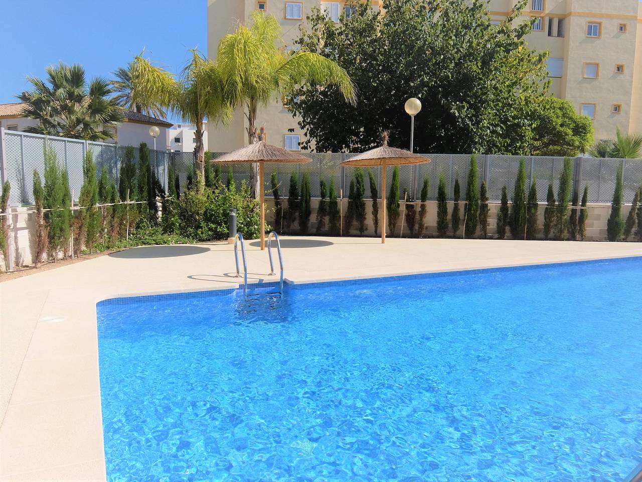 Hel lejlighed, Dunas Victoria Bl 2 - 3º - 5ª in Oliva, Costa Blanca