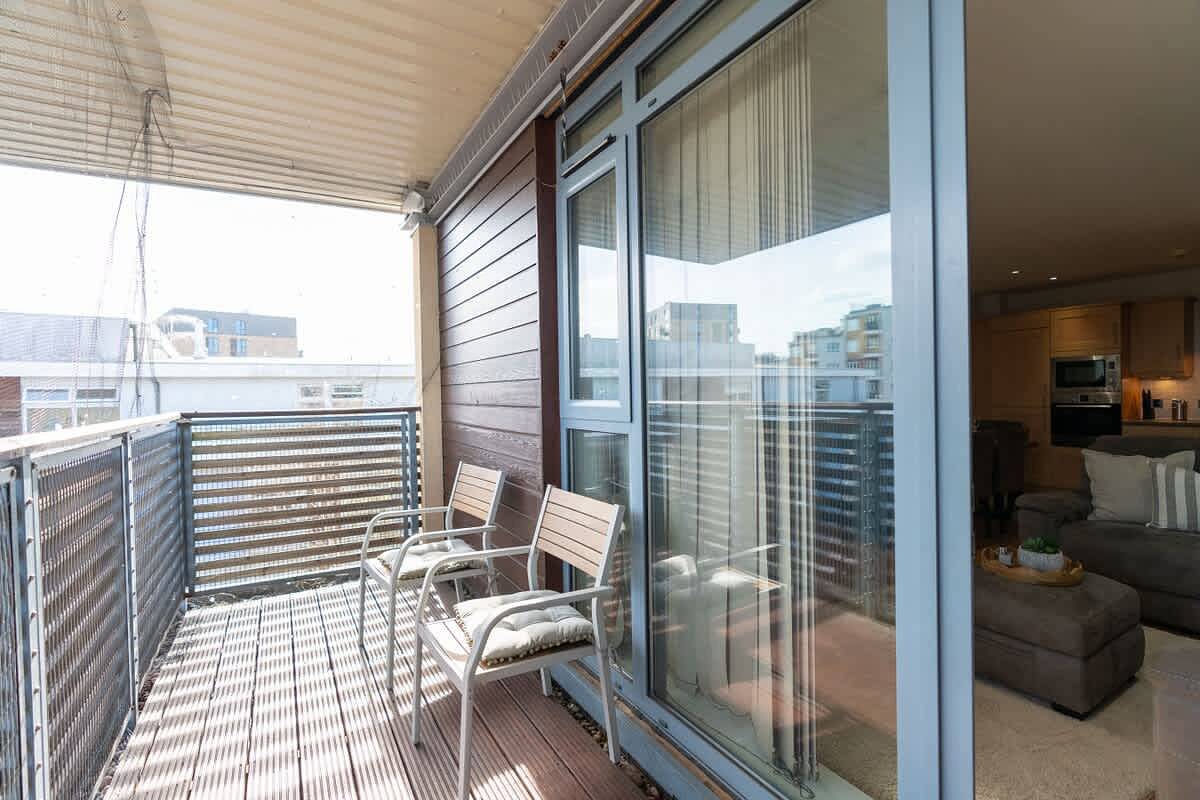 Appartement entier, Bright Watford Home | Balcony + Parking Included in Watford, Hertfordshire