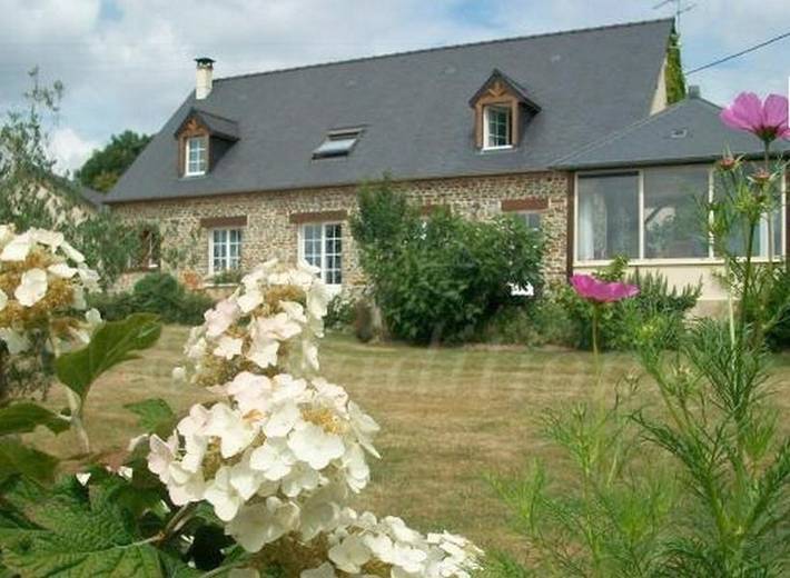 Maison d’hôte pour 3 personnes, avec Terrasse ainsi que Jardin et Vue