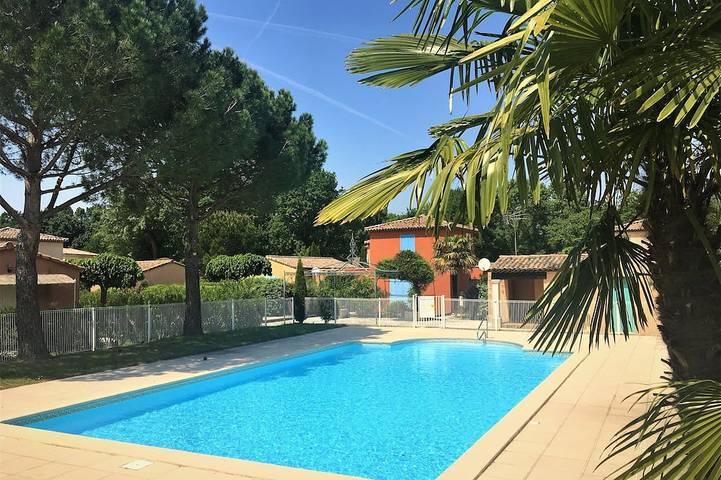 Maison de vacances pour 5 personnes, avec piscine ainsi que terrasse et jardin - 1