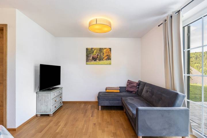 Appartement entier, Appartement 'Fewo Schwarzwälder Blattert' avec terrasse privée, jardin commun et Wi-Fi in Dillendorf (Bonndorf), Bonndorf im Schwarzwald