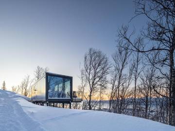 Gîte pour 5 personnes, avec vue et jardin dans Narvik