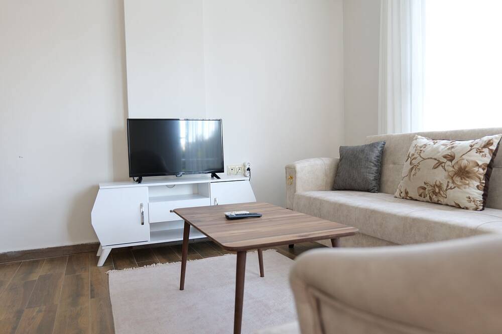 Entire apartment, Fantastic vacation apartments near Konyaaltı beach, Antalya city center (B-4) in Antalya, Antalya Province