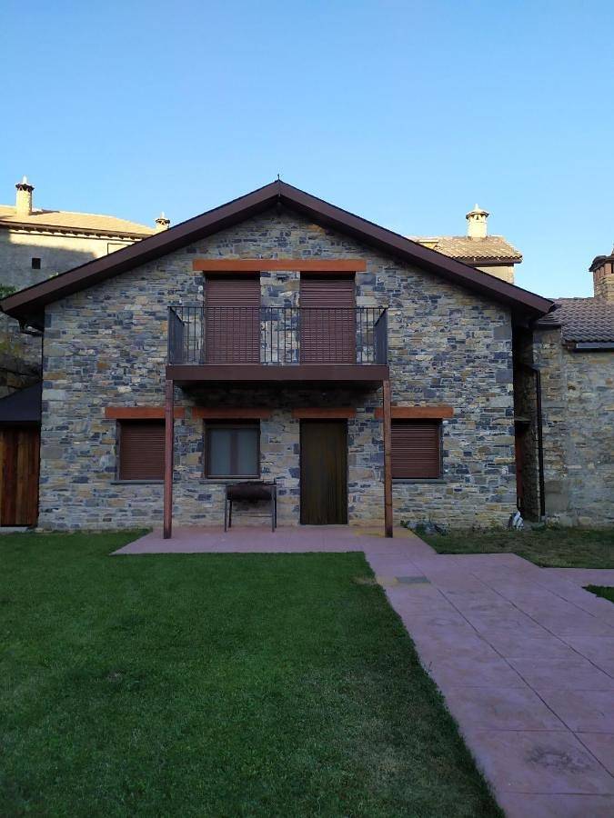 Casa rural para 4 personas, con Balcón además de Terraza y Jardín en Parque nacional de Ordesa y Monte Perdido